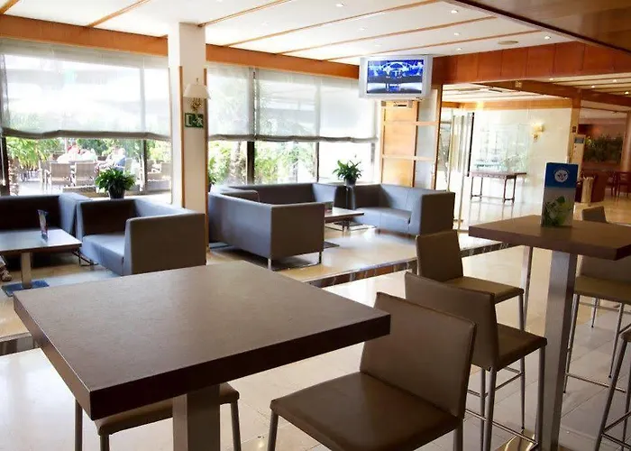 מלון Gran Garbi & Aquasplash