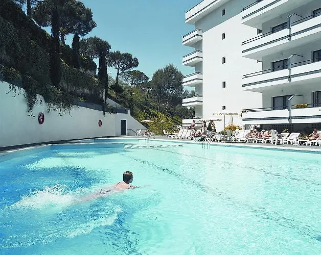 Gran Garbi & Aquasplash Отель Льорет-де-Мар