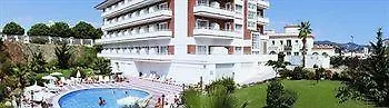 Gran Garbi & Aquasplash Hotel