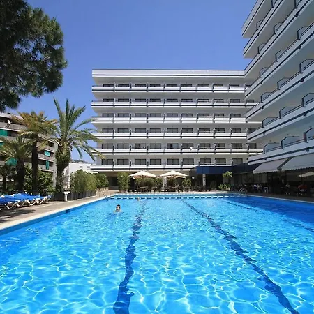 Gran Garbi & Aquasplash 4* יורט דה מאר